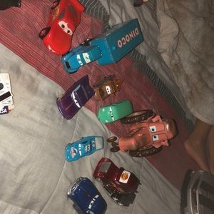 CARS THE MOVIE HERES ALL THE CHARACTERS IN CARS...